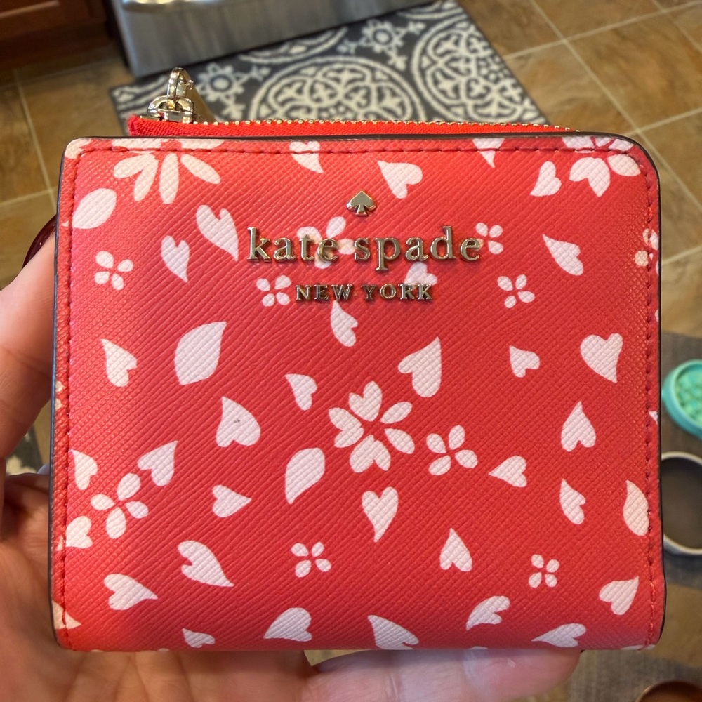 kate spade red pink floral heart zip wallet with gold logo